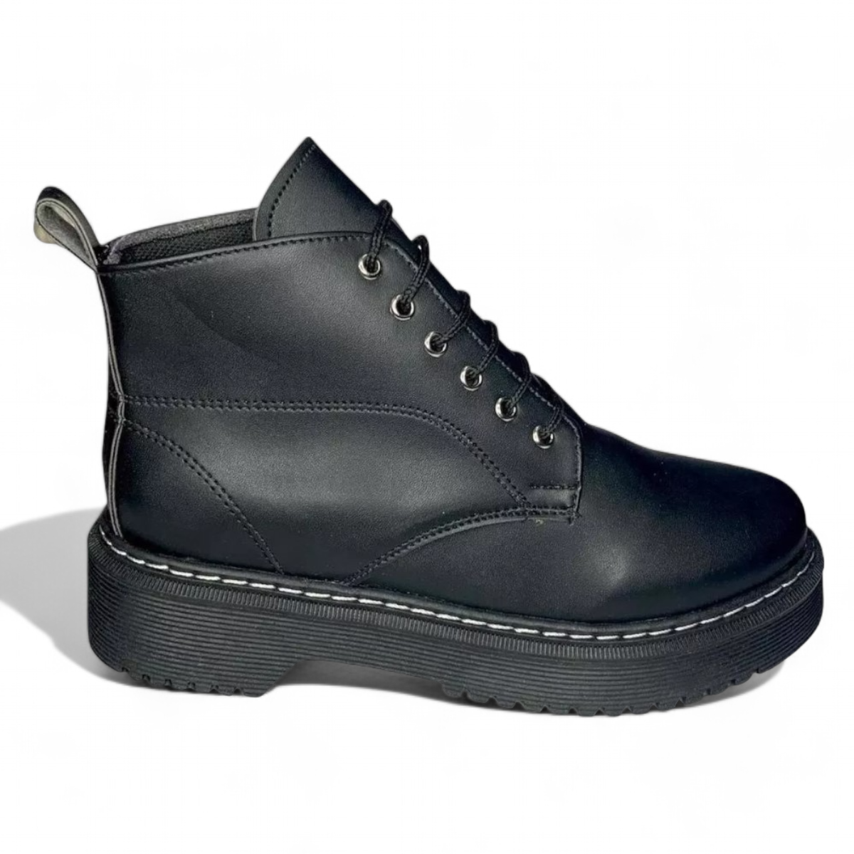 Botas Alta De Mujer Con Cintas De Moda Negras Suela Gruesa Las Cuatas.
