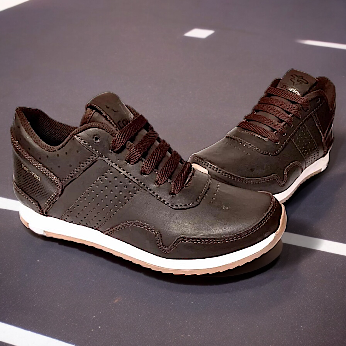 Tenis Para Hombre Y Nino Cafe Urbanos De Moda 2 Al 6 Las Cuatas.