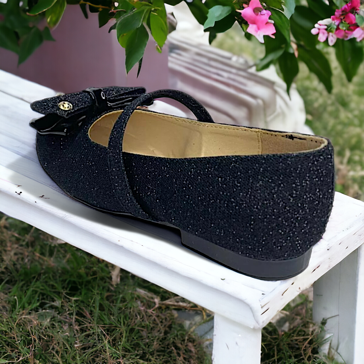 Zapatilla De Cenicienta Bella Durmiente Casual Negro Aurora Las Cuatas.