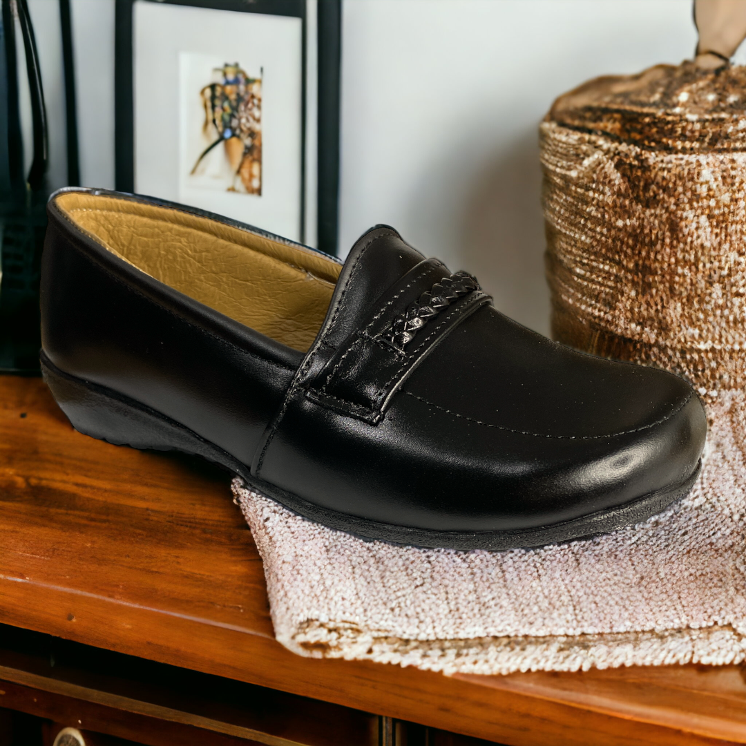 Zapato Cómodo Dama Pie Diabético O Delicado, Piel Flats Negro LAS CUATAS.