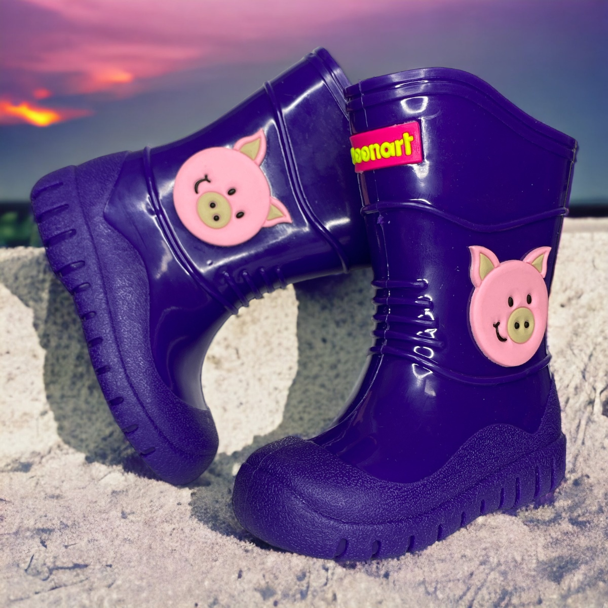 Botita De Lluvia Lila Bebe O Nina Con Forro De Tela Las Cuatas.