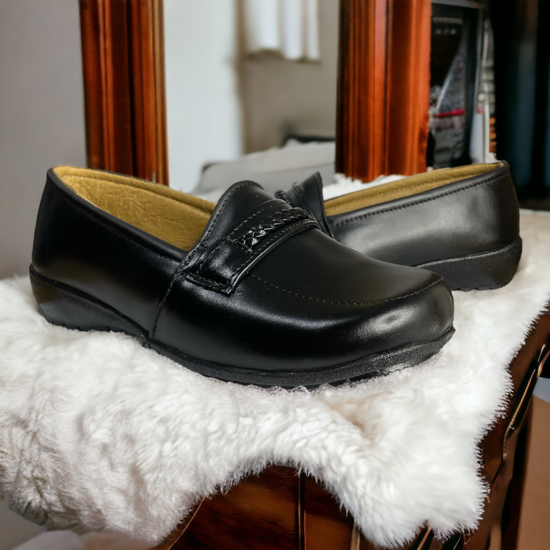 Zapato Cómodo Dama Pie Diabético O Delicado, Piel Flats Negro LAS CUATAS.