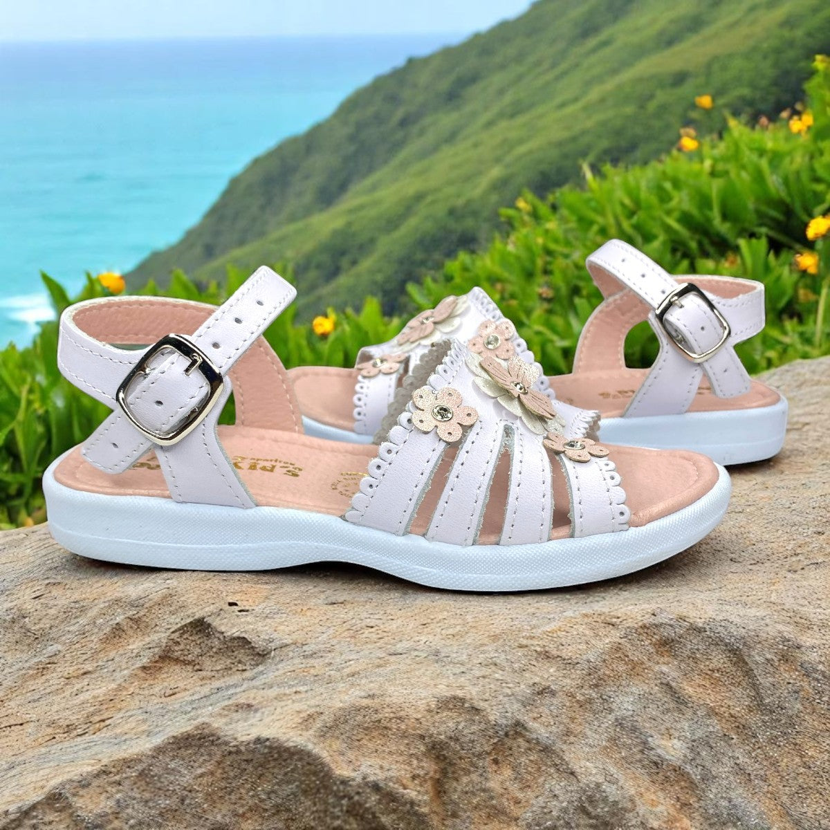 Sandalias Modernas Para Niña, Comodidad Y Estilo Para Jugar